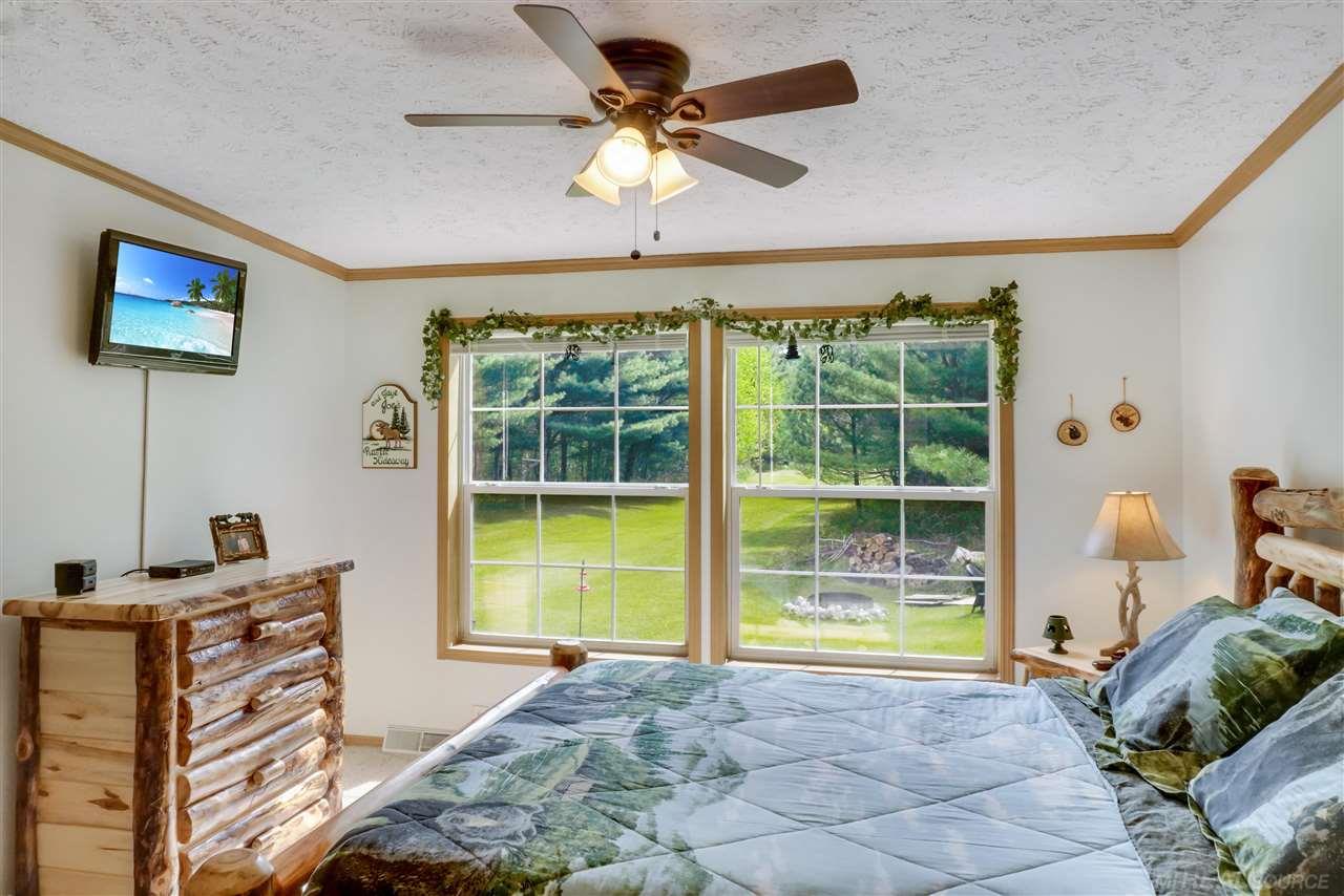 660 Pettit Road Lupton, MI 48635 - Photo 18 of 47 50043439-17.JPG