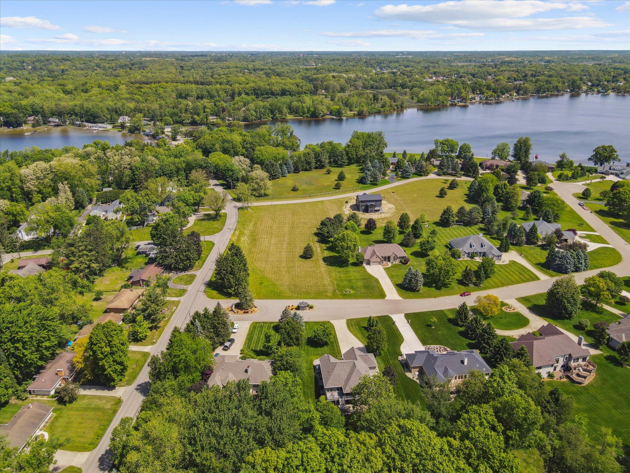 6000 Riverview Drive, Unit 17 Jackson, MI 49203 - Photo 12 of 20 12-Riverview-Jackson-MI-49201-WindowStil