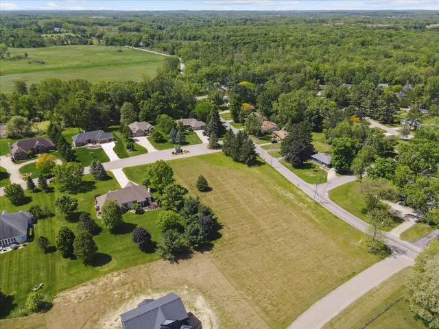 $65,000 | 6000 Riverview Drive, Unit 17, Jackson, MI 49203