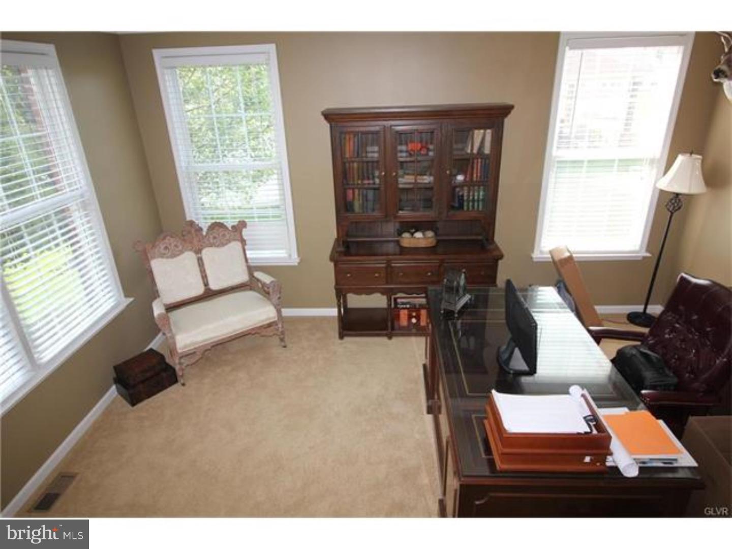 1606 Kaitlyn Road Allentown, PA 18103 - Photo 3 of 23 Gallery Image 3