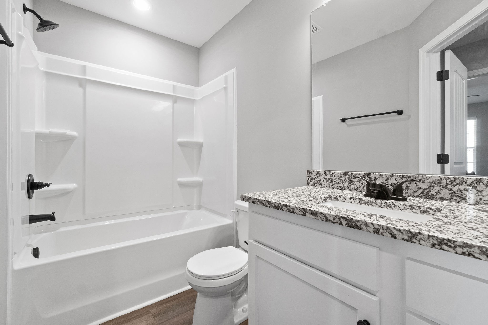 2186 Peachers Mill Road, Unit A8 Clarksville, TN 37042 - Photo 9 of 15