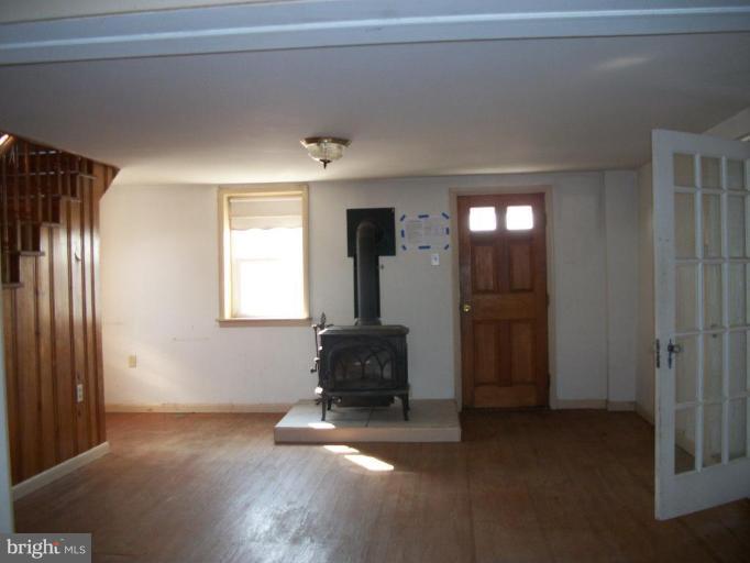 8820 Longs Mill Road Rocky Ridge, MD 21778 - Photo 4 of 4 Living Room