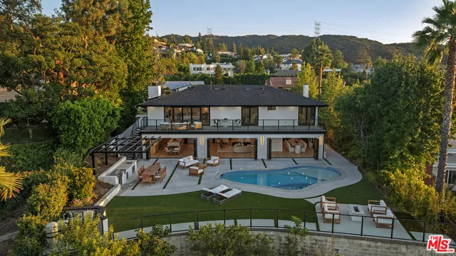 $20,000 | 18101 Green Meadow Drive, Encino, CA 91316