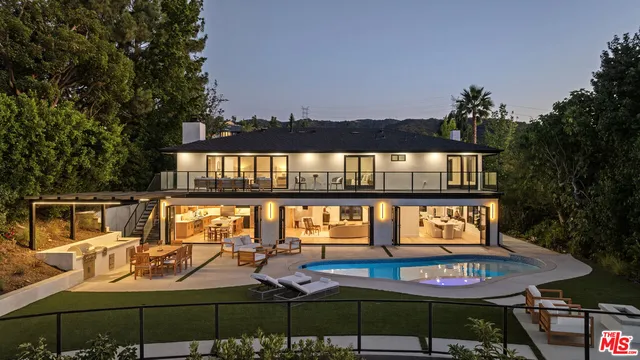 $20,000 | 18101 Green Meadow Drive, Encino, CA 91316