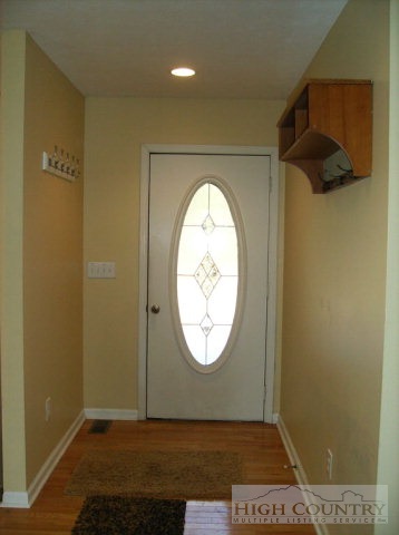 274 East Ridge Drive Boone, NC 28607 - Photo 2 of 29 Gallery Image 2
