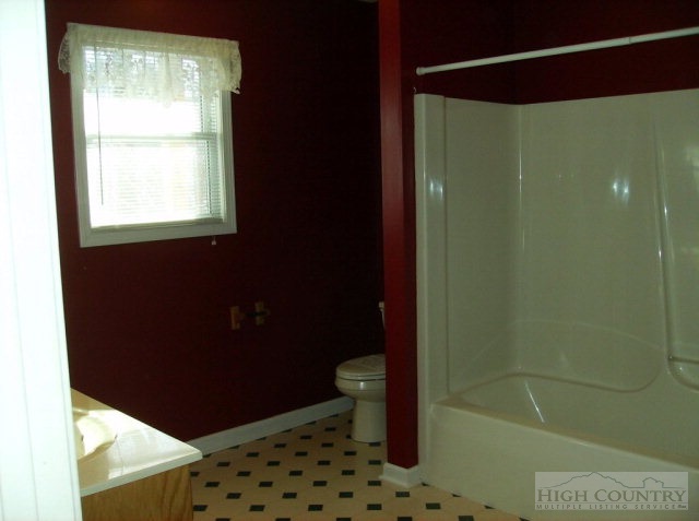 274 East Ridge Drive Boone, NC 28607 - Photo 10 of 29 Gallery Image 10