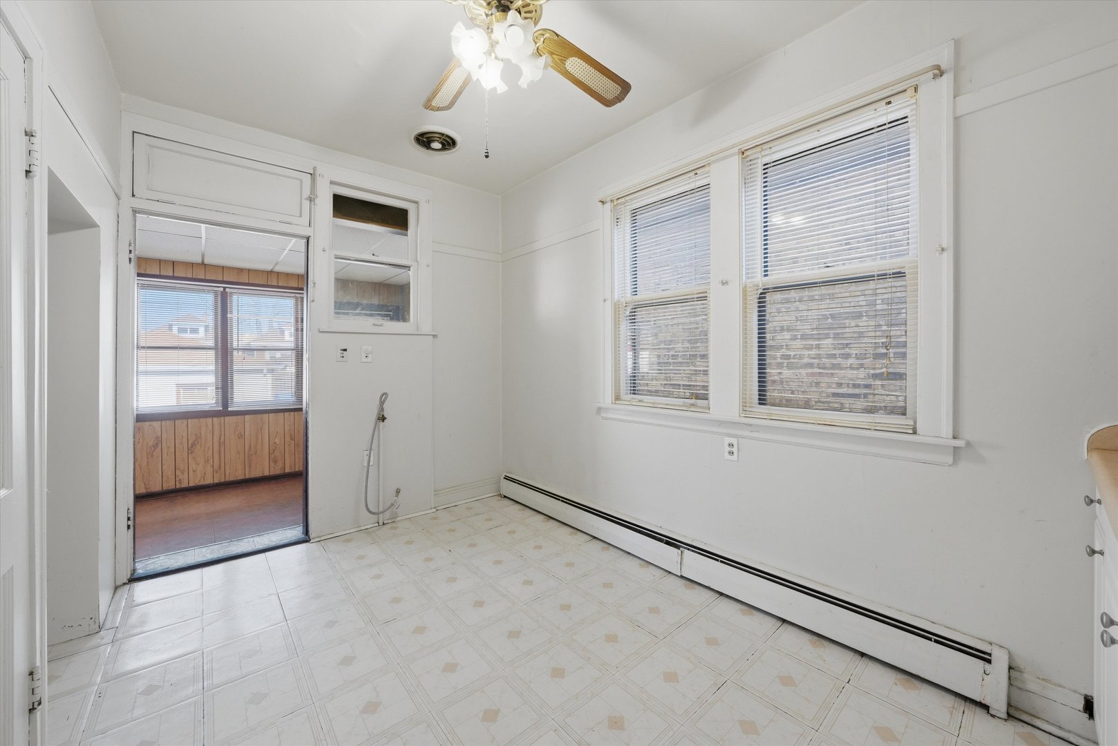 3822 West 64th Street Chicago, IL 60629 - Photo 13 of 33 an empty room with windows