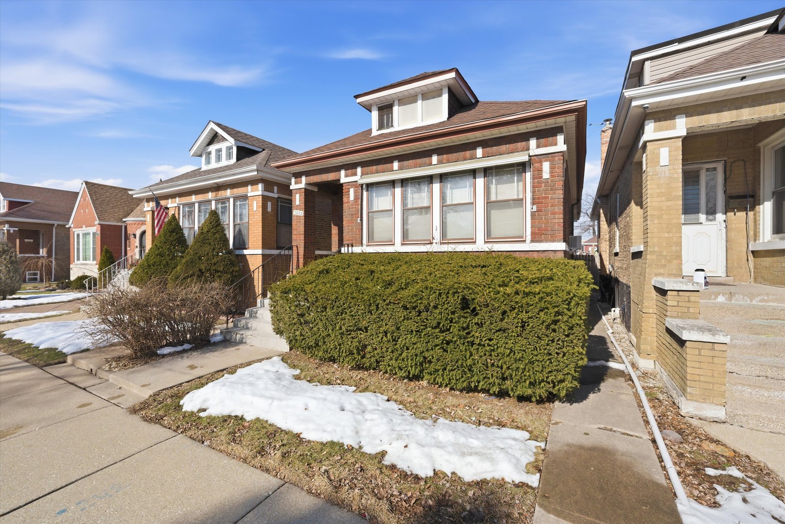 3822 West 64th Street Chicago, IL 60629 - Photo 32 of 33 a front view of a house