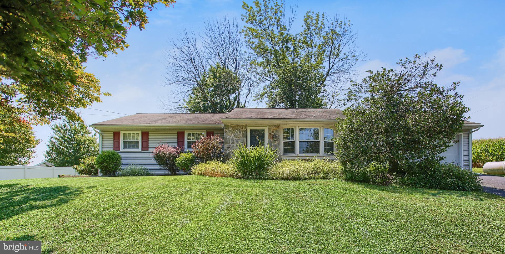 654 Shultz Road Washington Boro, PA 17582 - Photo 1 of 44