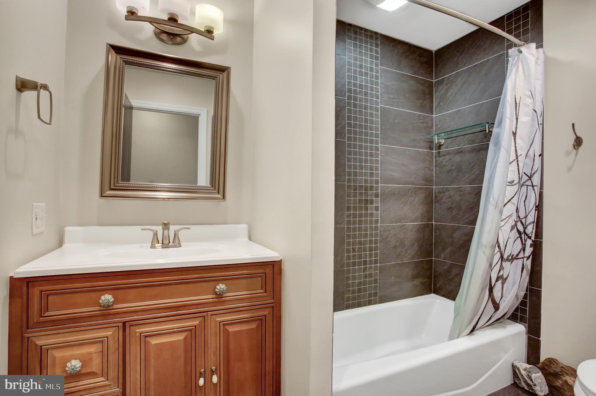 654 Shultz Road Washington Boro, PA 17582 - Photo 25 of 44