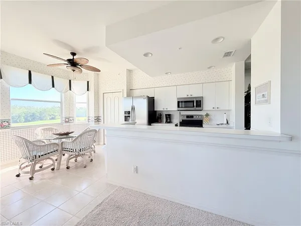 $275,000 | 8505 Naples Heritage Drive, Unit 133, Naples, FL 34112