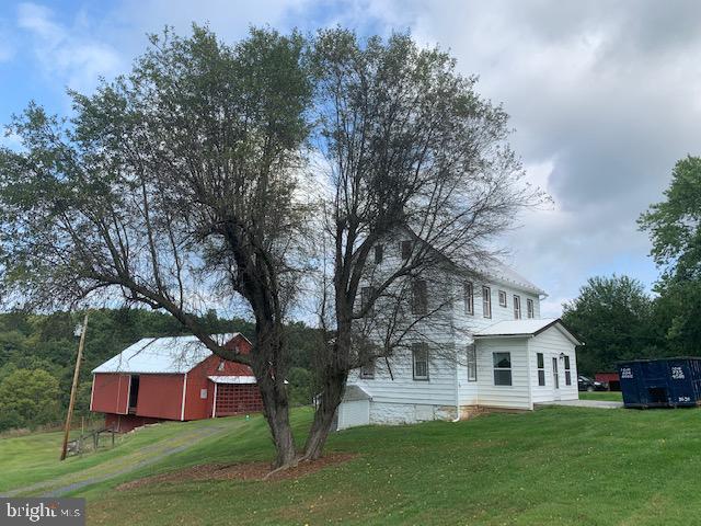 2201 East Graceville Road Everett, PA 15537 - Photo 3 of 88