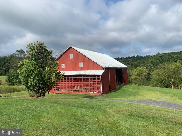 2201 East Graceville Road Everett, PA 15537 - Photo 6 of 88