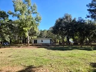 a view of a yard