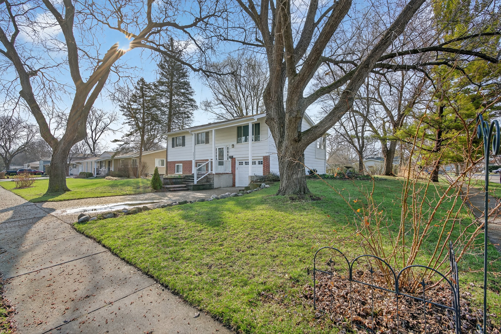 3915 Maple Avenue McHenry, IL 60050 - Photo 5 of 30