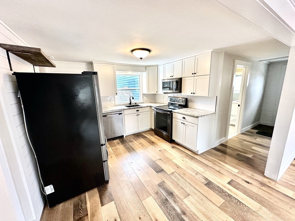26 Maravista Road Worcester, MA 01606 - Photo 4 of 34 Gallery Image 4