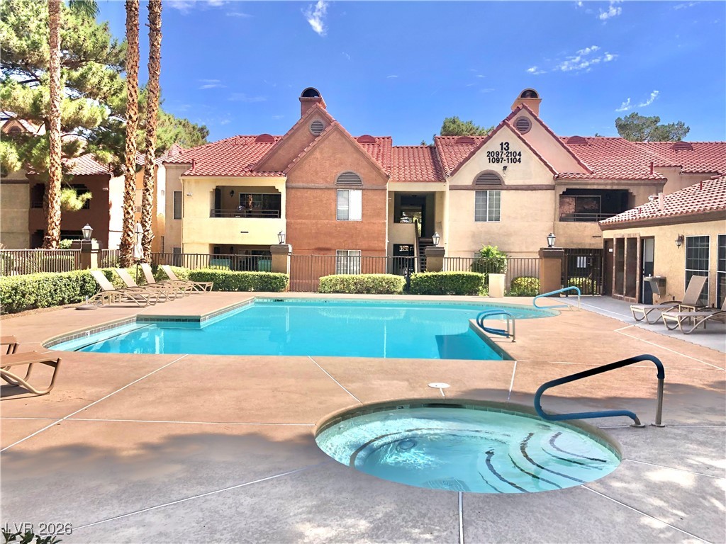 2200 South Fort Apache Road, Unit 2152 Las Vegas, NV 89117 - Photo 61 of 64 THREE SWIMMING POOLS HERE!