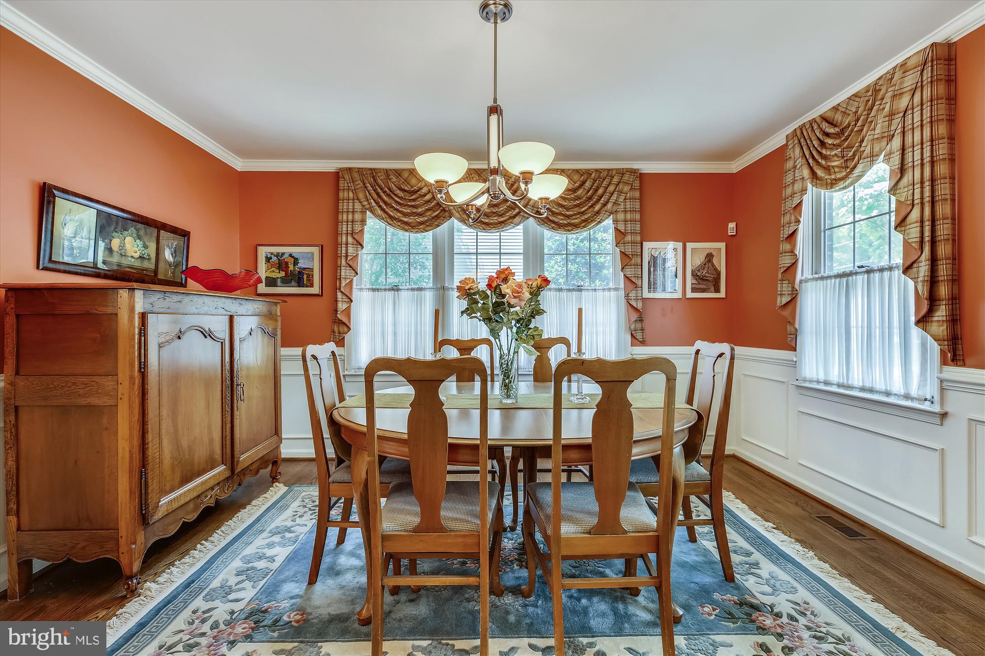 2212 Forest Glen Road Silver Spring, MD 20910 - Photo 6 of 30 Dining Room