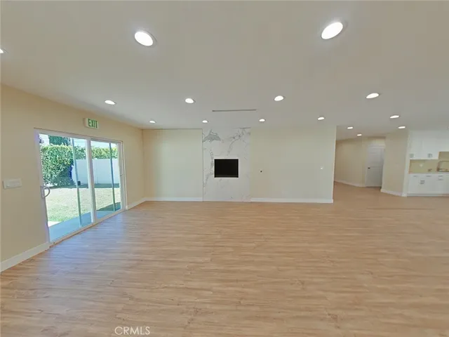 $6,900 | 17633 Nordhoff Street, Northridge, CA 91325