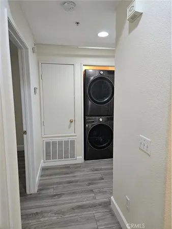 $2,100 | 26526 Arboretum Way, Murrieta, CA 92563