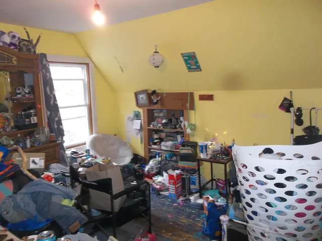 $90,000 | 37 Price Street, Calais, ME 04619