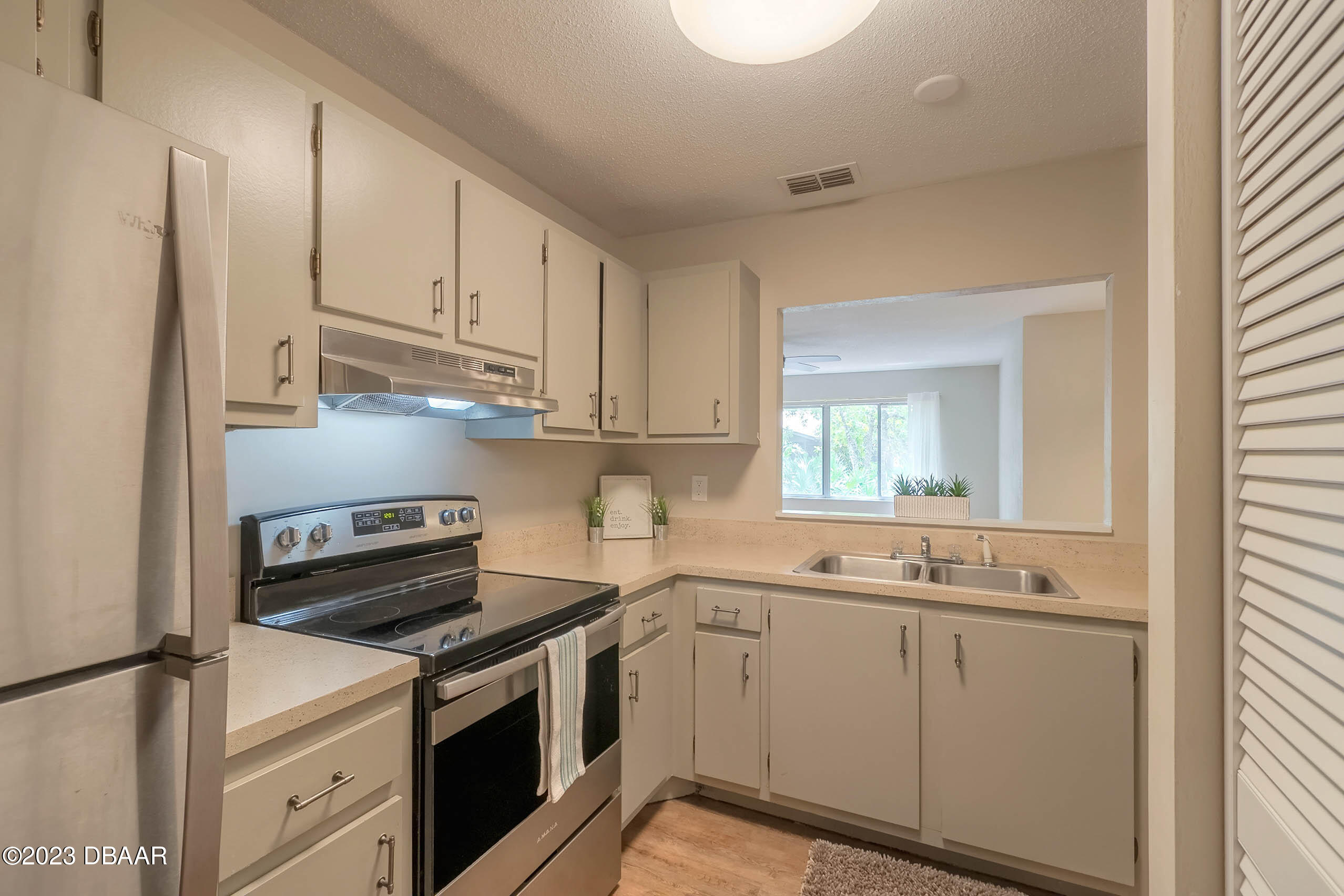24 Summer Trees Road Port Orange, FL 32128 - Photo 13 of 29 24x-12