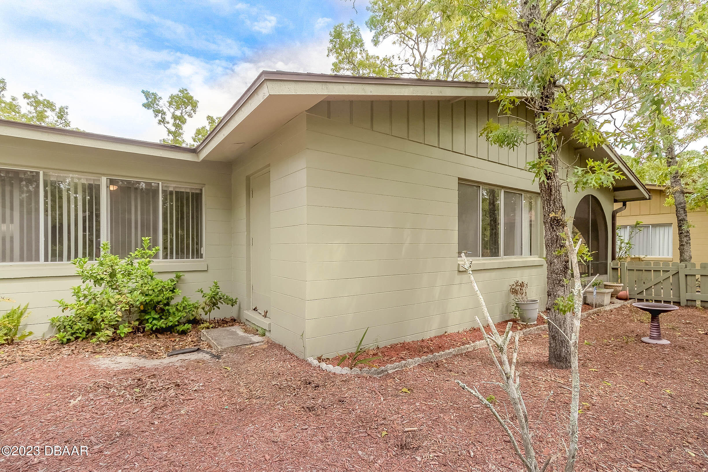 24 Summer Trees Road Port Orange, FL 32128 - Photo 4 of 29 24x-4-2