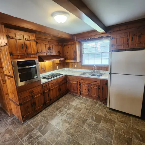 $1,100 | 638 Anderson Lane, Madison, TN 37115