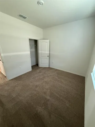 $3,100 | 8715 98th Court, Vero Beach, FL 32967