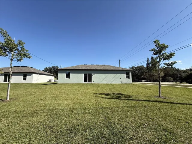 $3,100 | 8715 98th Court, Vero Beach, FL 32967