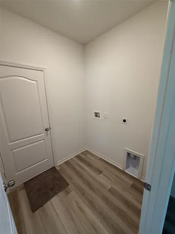 $3,100 | 8715 98th Court, Vero Beach, FL 32967