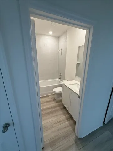 $3,100 | 8715 98th Court, Vero Beach, FL 32967