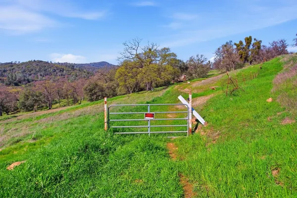 $155,000 | 1892 Pinto Drive, Angels Camp, CA 95222