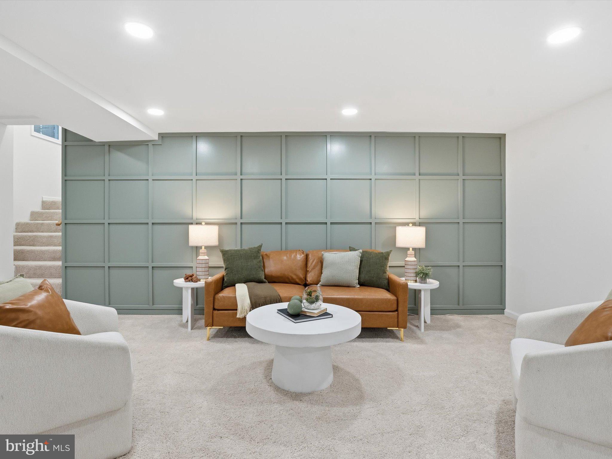2133 Freda Drive Vienna, VA 22181 - Photo 20 of 45 a bathroom with a toilet and a bathtub