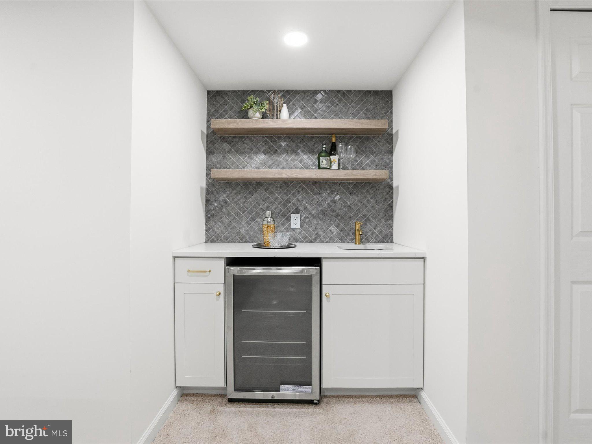 2133 Freda Drive Vienna, VA 22181 - Photo 23 of 45 a kitchen with a stove and cabinets