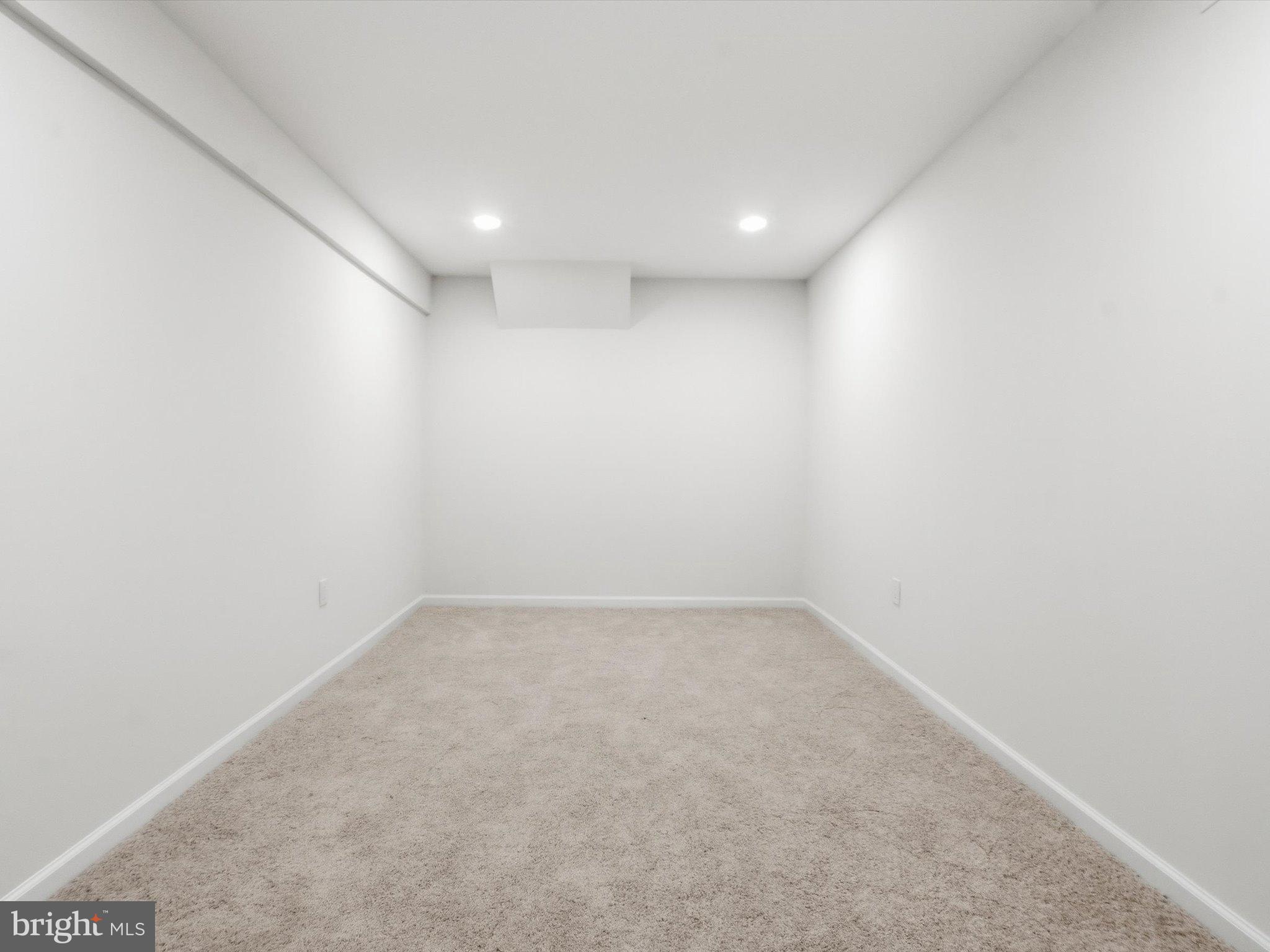 2133 Freda Drive Vienna, VA 22181 - Photo 24 of 45 a view of empty room