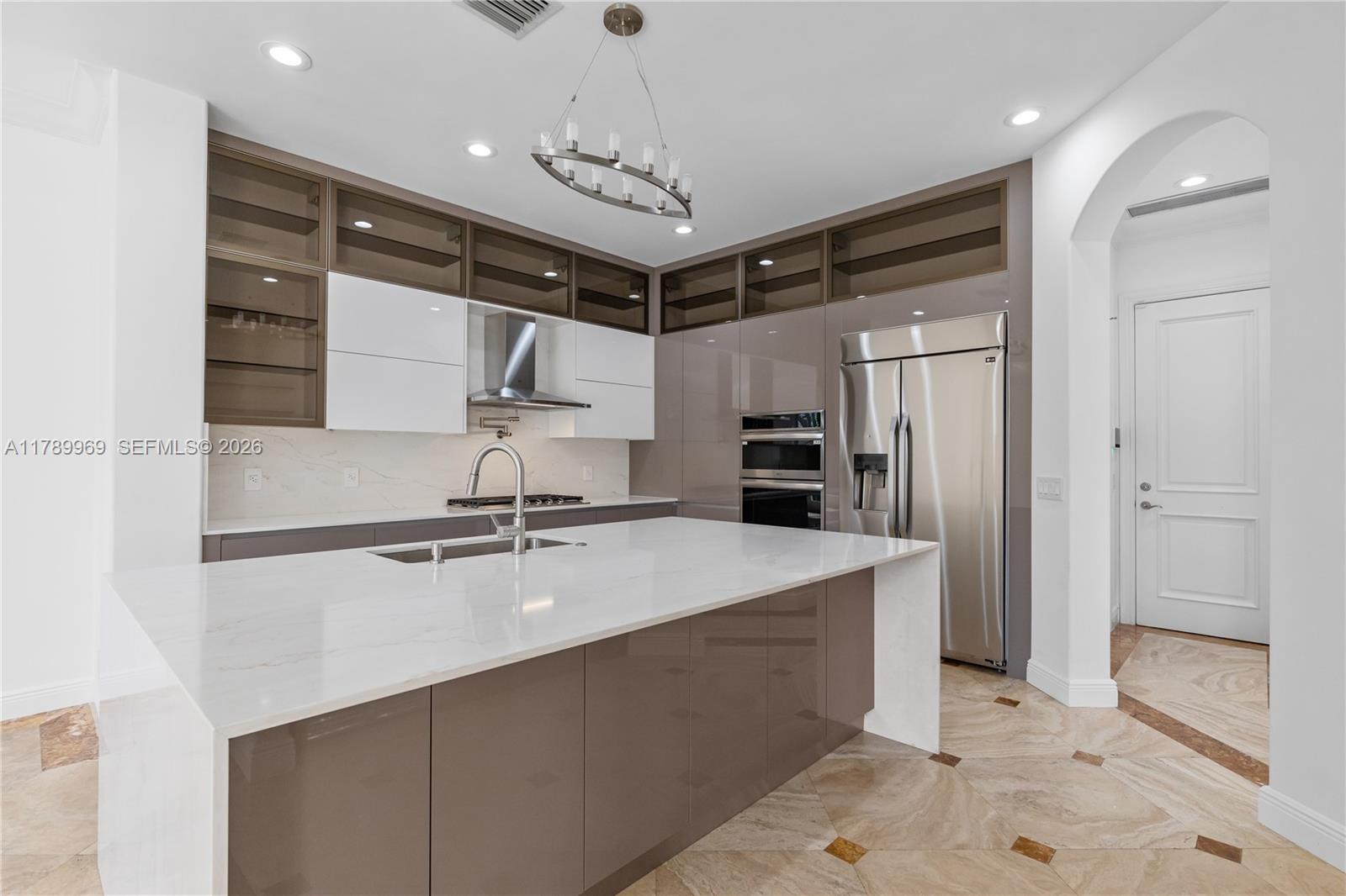 260 Northeast Wavecrest Court Boca Raton, FL 33432 - Photo 19 of 82