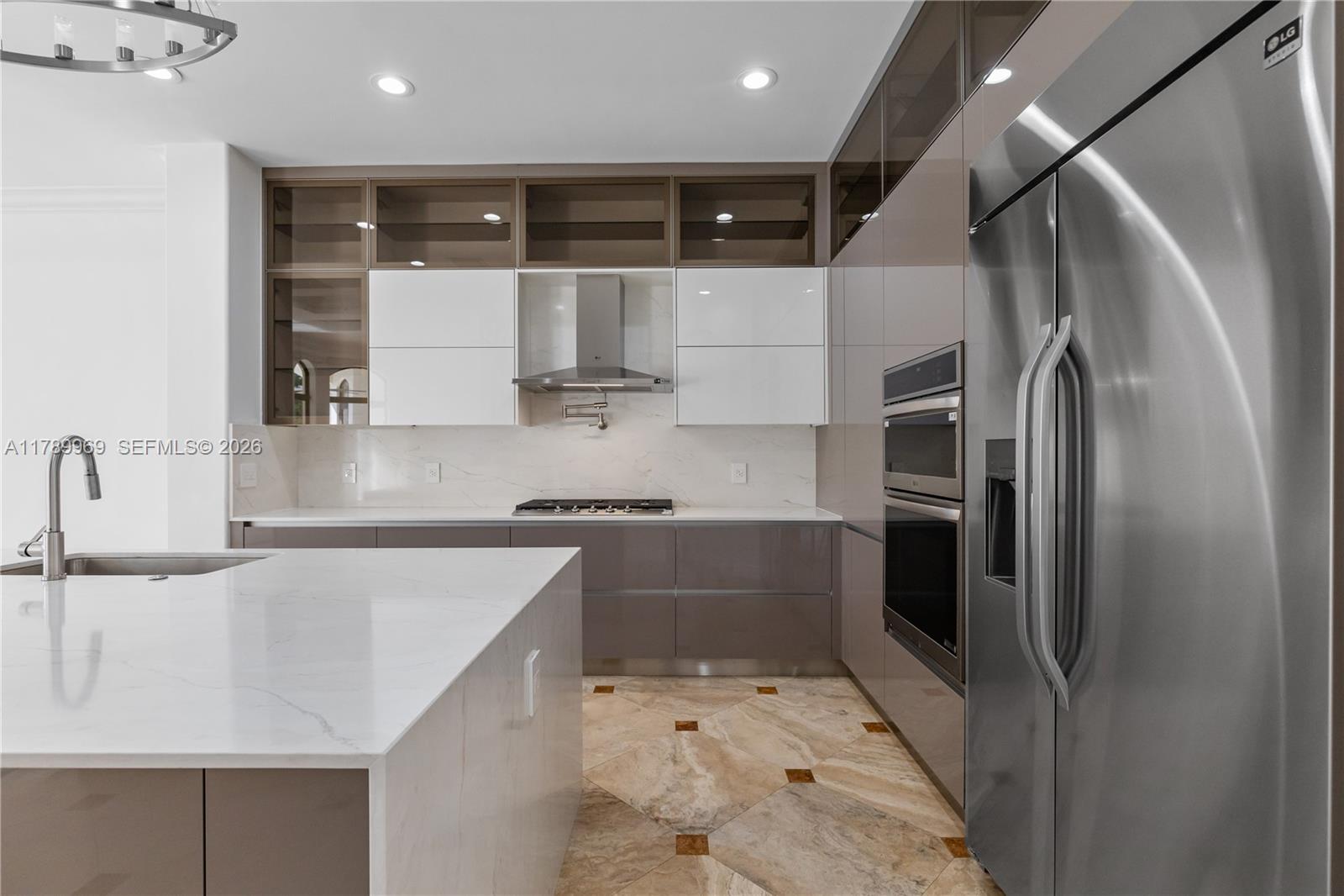 260 Northeast Wavecrest Court Boca Raton, FL 33432 - Photo 20 of 82