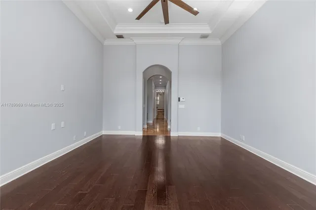 $3,450,000 | 260 Northeast Wavecrest Court, Boca Raton, FL 33432