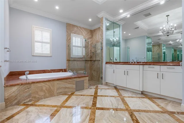 $3,450,000 | 260 Northeast Wavecrest Court, Boca Raton, FL 33432