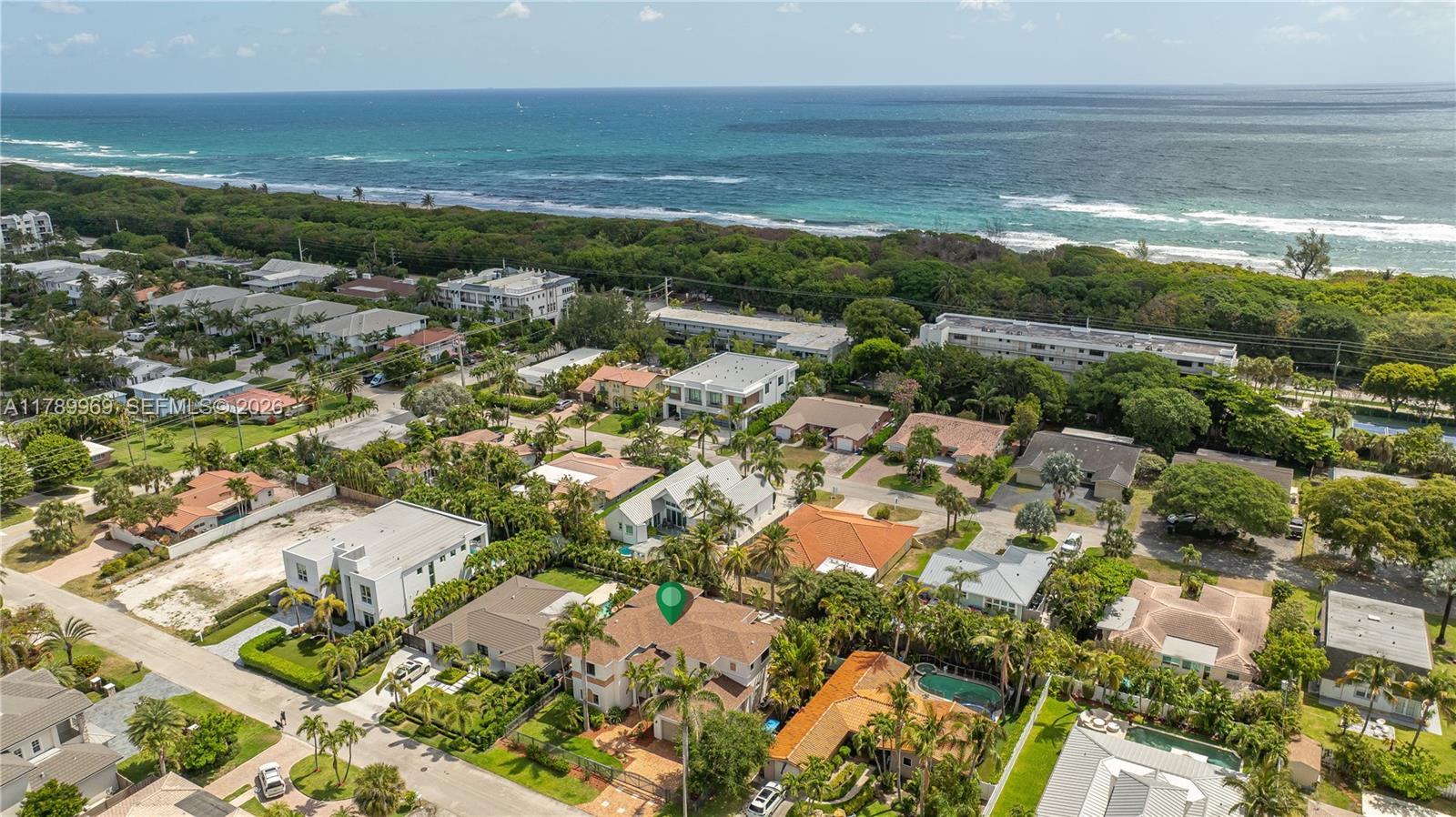 260 Northeast Wavecrest Court Boca Raton, FL 33432 - Photo 63 of 82