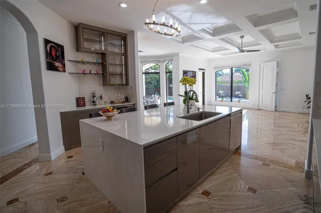 $3,450,000 | 260 Northeast Wavecrest Court, Boca Raton, FL 33432