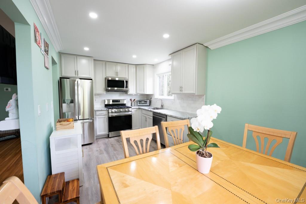2 Martin Road Ossining, NY 10562 - Photo 7 of 31