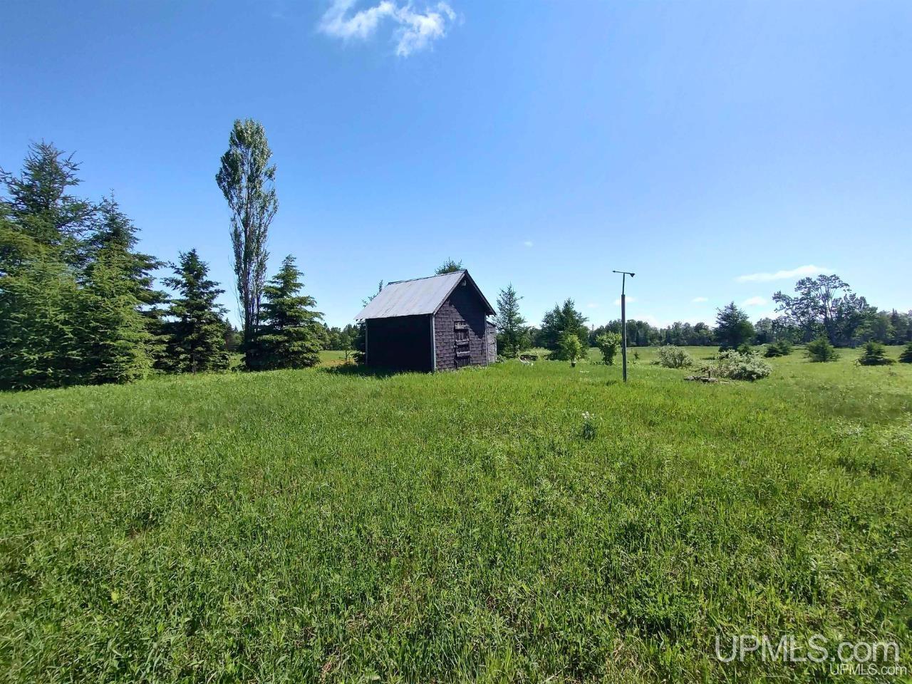 14752 Airport Road Rock, MI 49880 - Photo 14 of 26