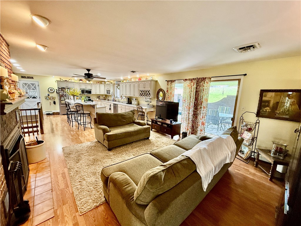 2255 South Taylor Road Decatur, IL 62521 - Photo 6 of 47