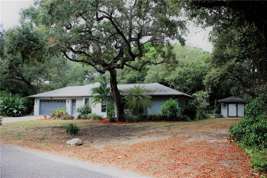 Privacy, and old oak trees.