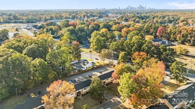 $198,500 | 4600 Coronado Drive, Unit B, Charlotte, NC 28212