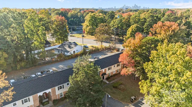 $198,500 | 4600 Coronado Drive, Unit B, Charlotte, NC 28212