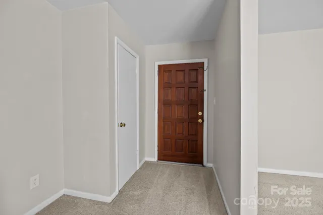 $198,500 | 4600 Coronado Drive, Unit B, Charlotte, NC 28212