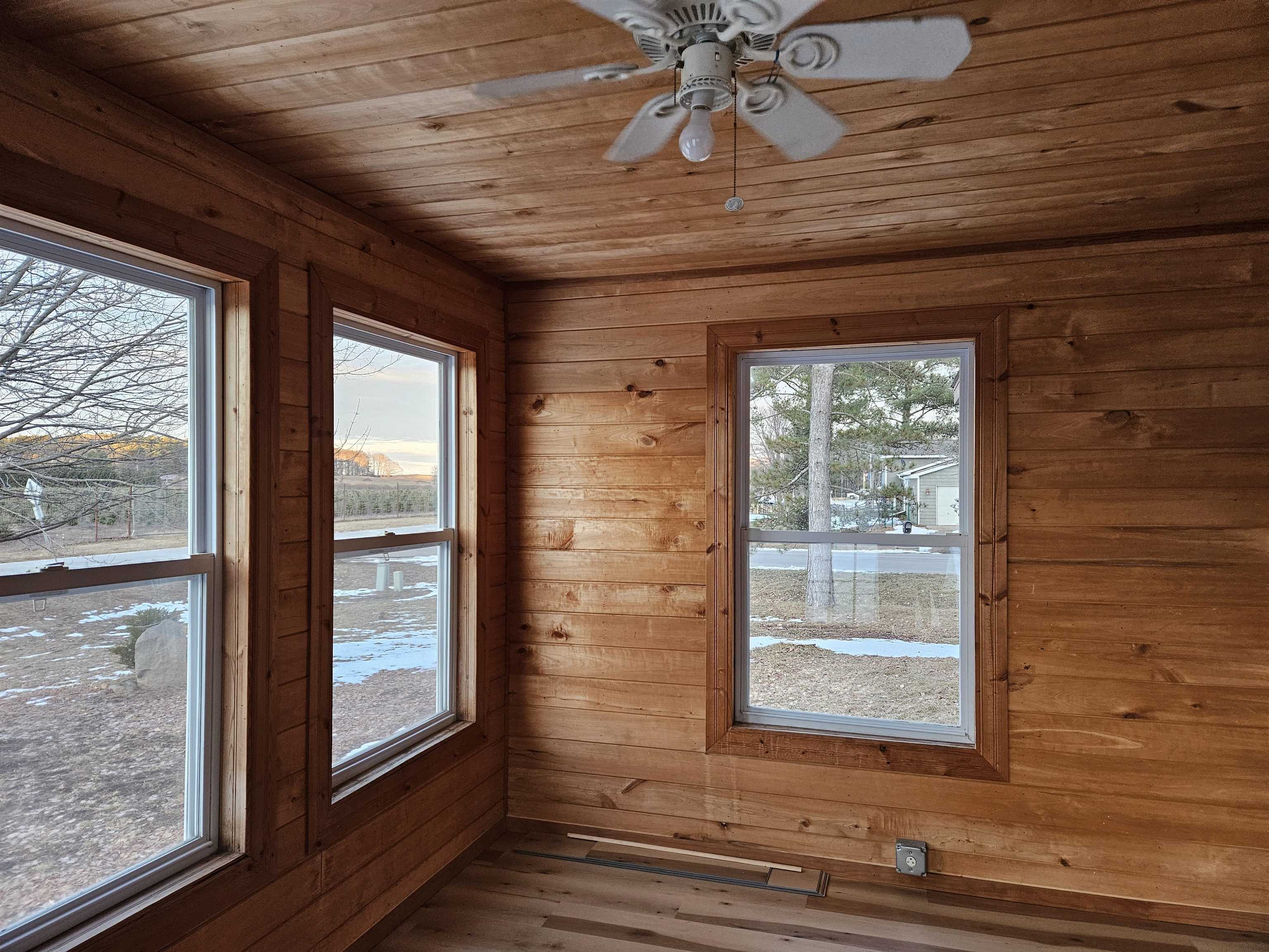9832 Freedom Road Cadillac, MI 49601 - Photo 8 of 33